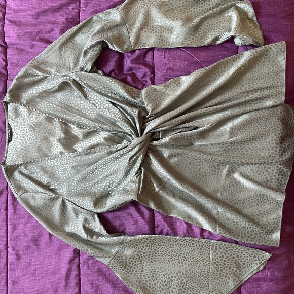 SHEIN Bell Sleeve Twisted Satin Dress - Picture 6 of 7